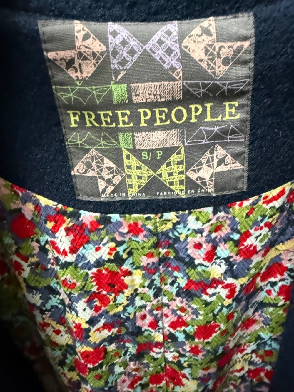 Jacket - Picture 4 of 4